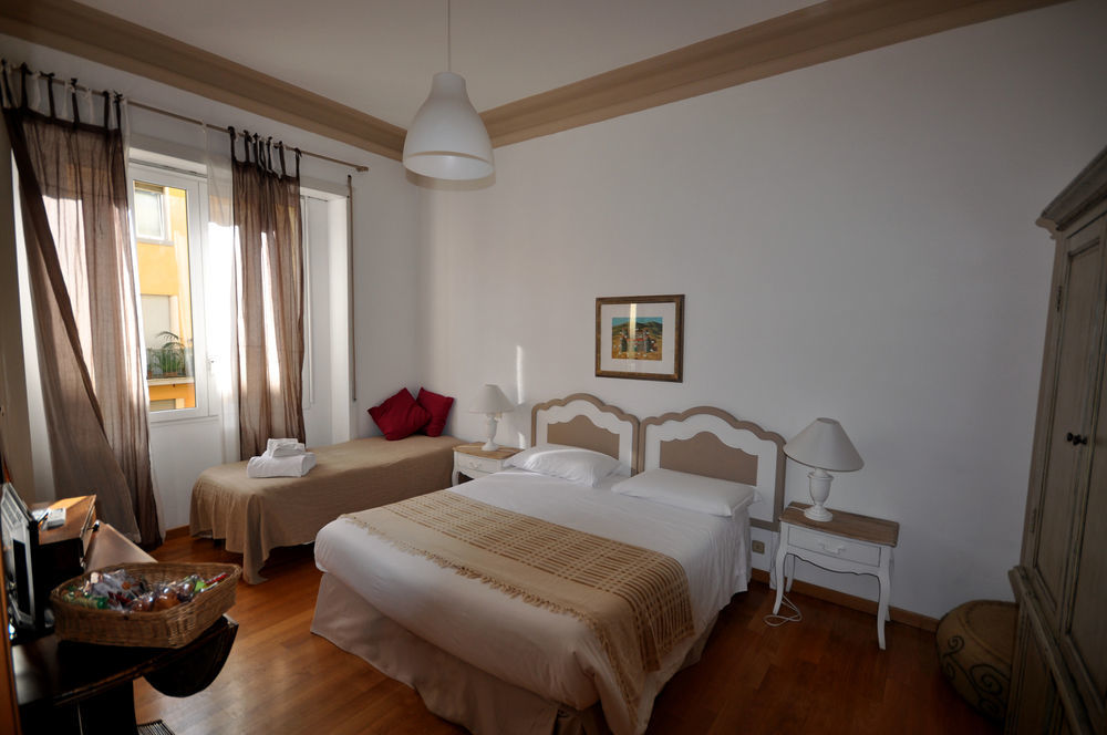 Le Suites Di Tevere Home Rome Luaran gambar